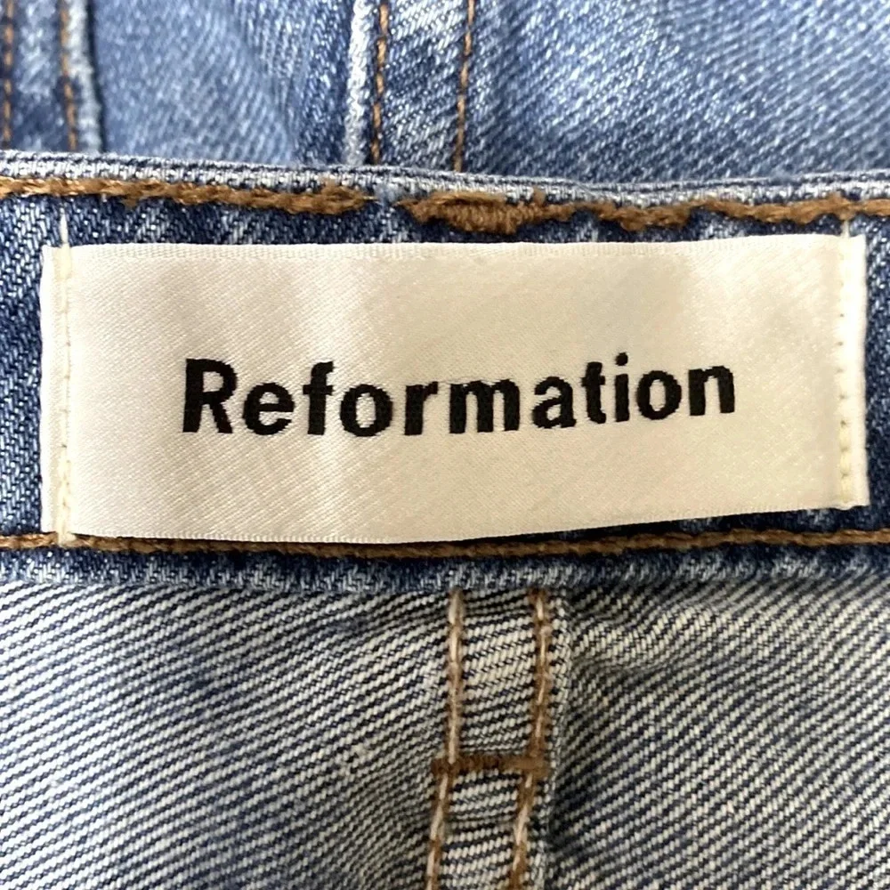 Reformation Petite Button Fly Slim Straight Ankle Baltic Wash Jeans Size 28